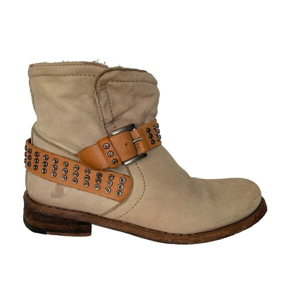 FELMINI Ankle Boots Nobuck Leather Buckle Studded Strap Pull-On Casual Tan 7 - Picture 1 of 11